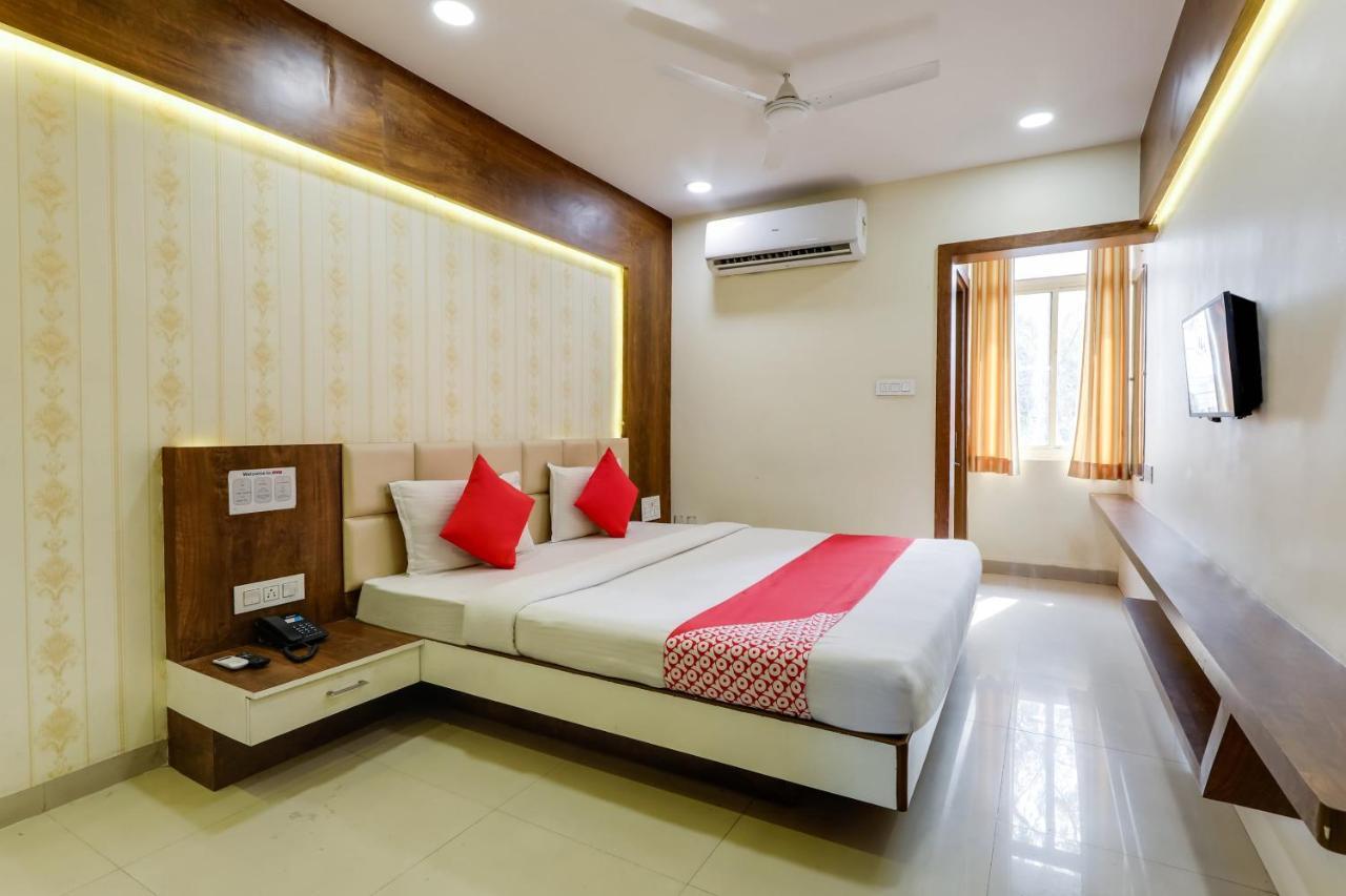 Oyo 16733 Hotel Sunshine Indore Ngoại thất bức ảnh