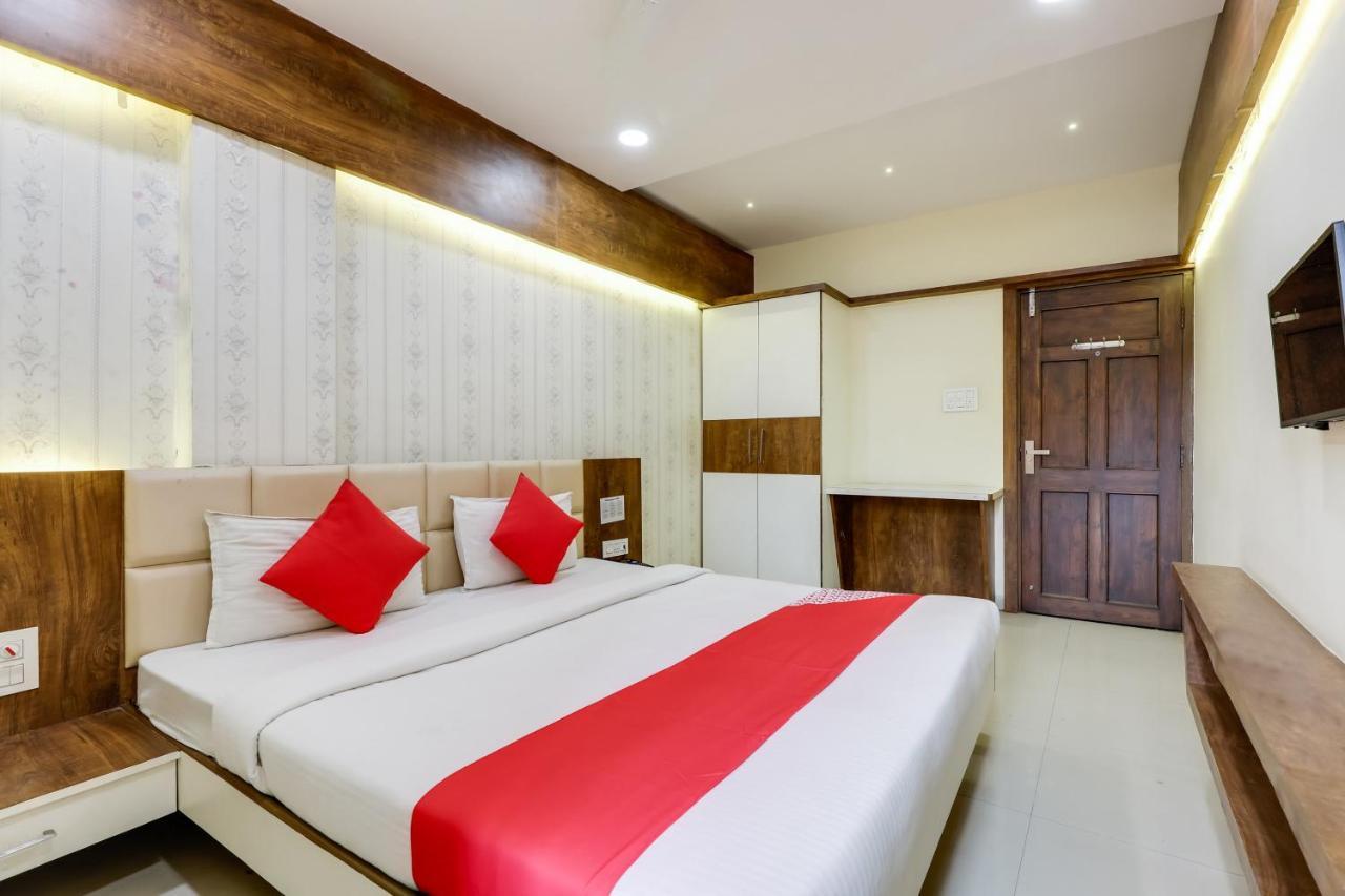 Oyo 16733 Hotel Sunshine Indore Ngoại thất bức ảnh
